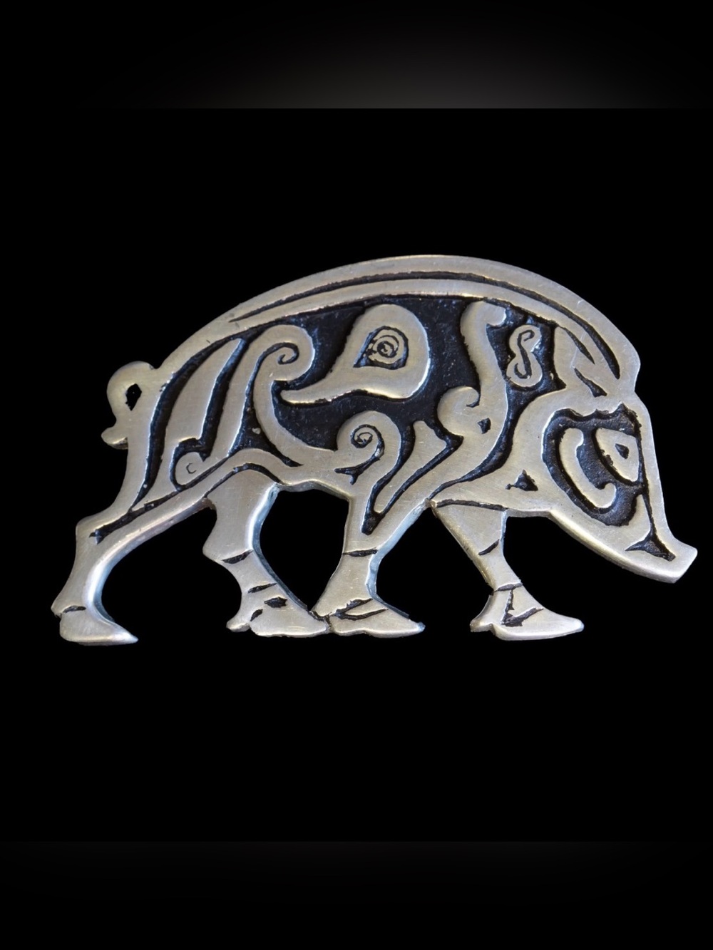 Vintage Celtic Boar 🐗 pewter brooch